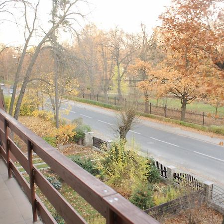 Apartamenty I Pokoje Przy Parku Jelenia Góra Eksteriør billede
