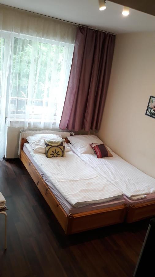 Apartamenty I Pokoje Przy Parku Jelenia Góra Eksteriør billede