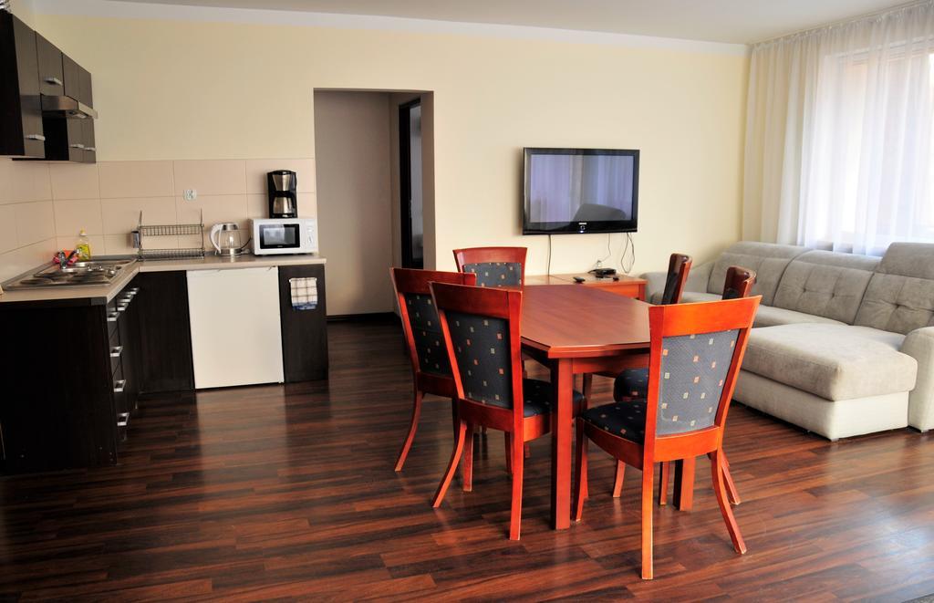 Apartamenty I Pokoje Przy Parku Jelenia Góra Værelse billede